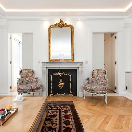 Luxury Montaigne Apartment Paris Exterior foto