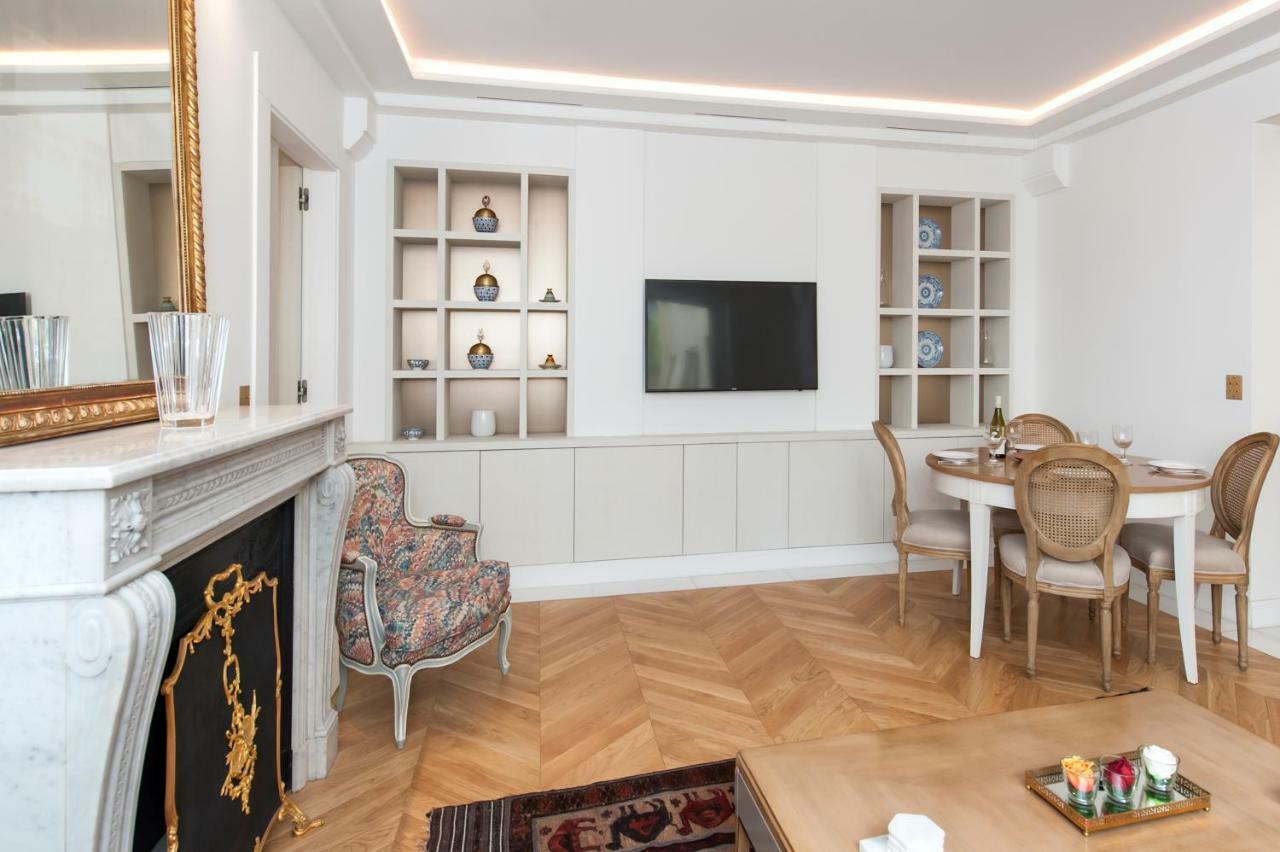 Luxury Montaigne Apartment Paris Exterior foto